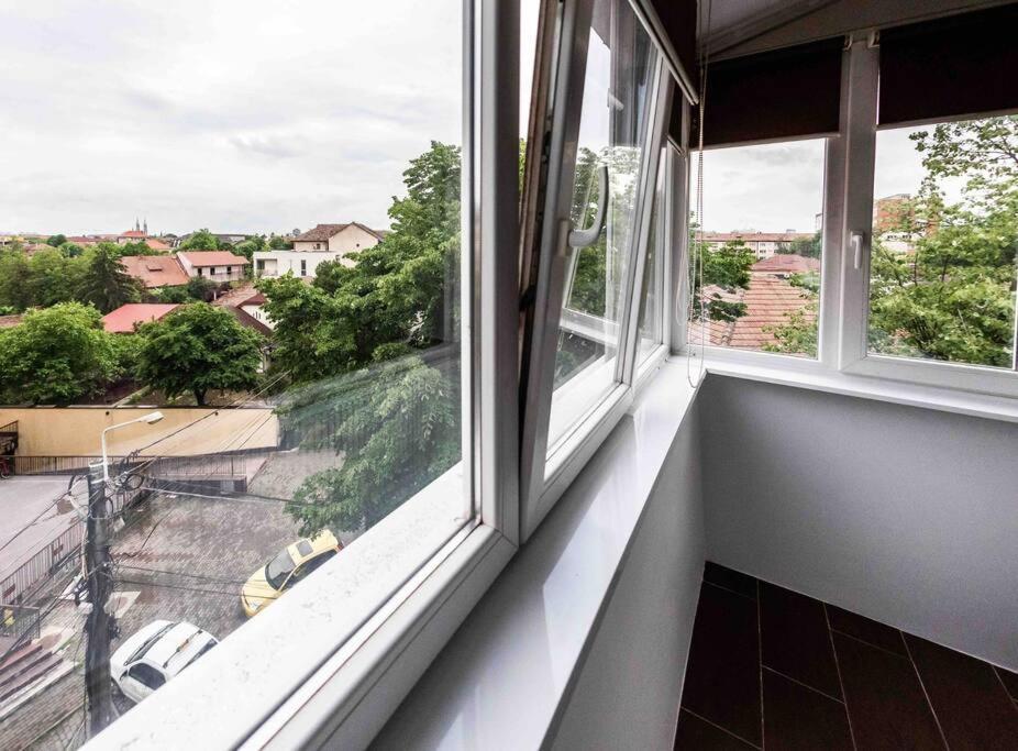 Appartement Apartament Timişoara Extérieur photo